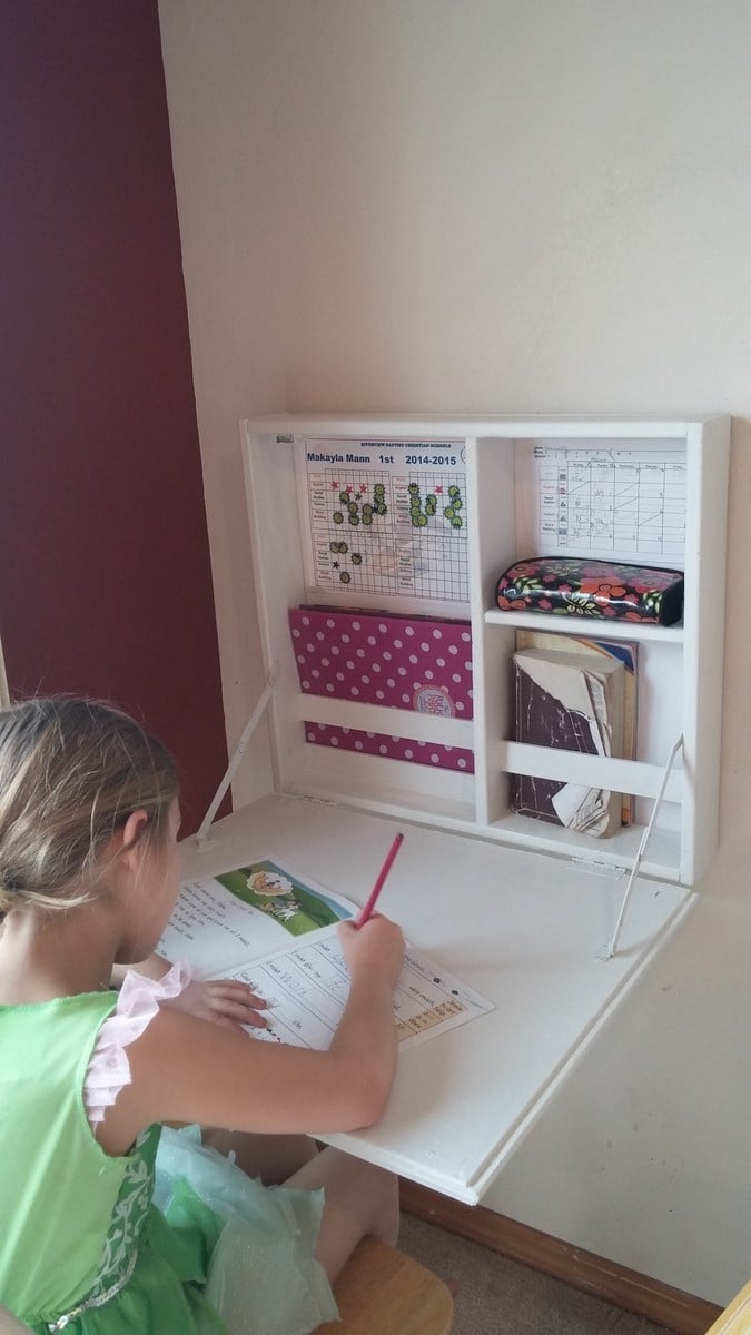 Kids fold shop out desk